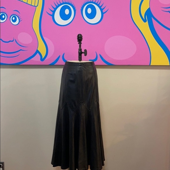 Vintage 1980s / 90s Black Leather Trumpet Skirt